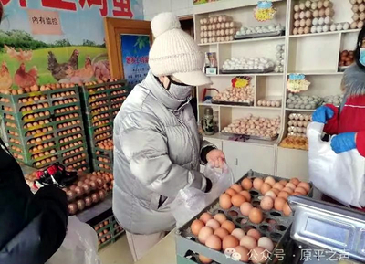 原平市農副土特產品年貨市場“唱主角”
